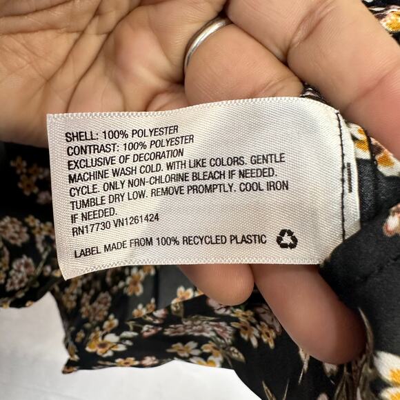 Wild Fable Small Lace Trim Moody Whimsy Goth Floral Black Camisole Top Witchy - Picture 5 of 8